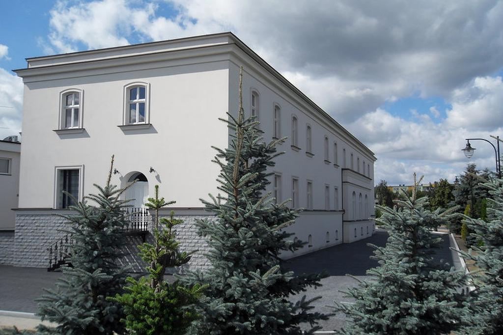 Palazzo Adler Bed & Breakfast Swarzedz Exterior photo